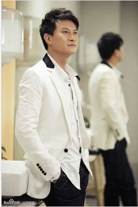 劉錫明分別出席泰州美容院活動、錦州美容院客戶答謝晚會