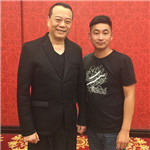 歐陽震華與經(jīng)紀人李志