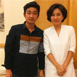 史小諾與經紀人李志